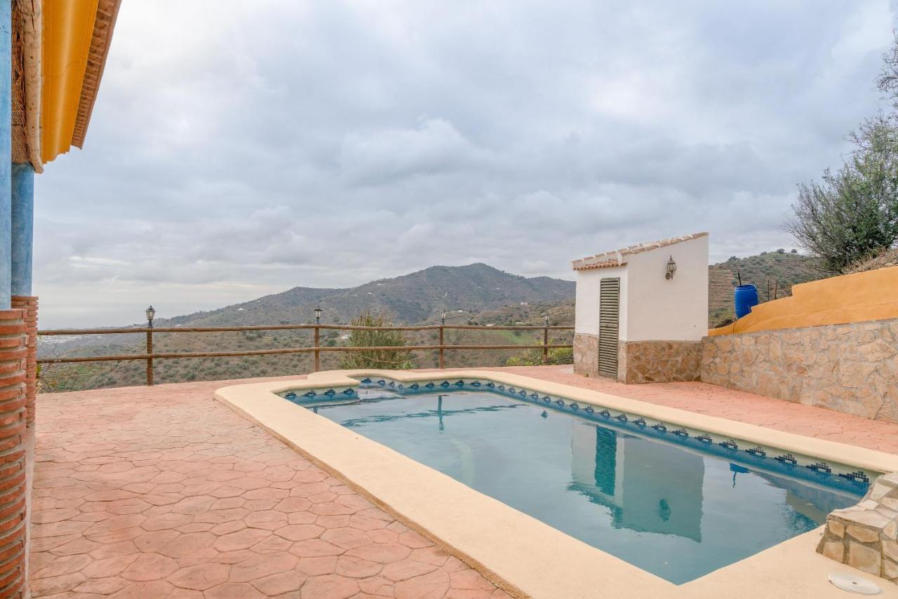 Cortijo La Encina Βίλα Sayalonga Εξωτερικό φωτογραφία